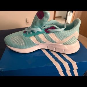 Adidas women shoes